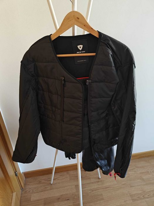 Casaco Mota Rev'it (XL) (pouco usado) [Inclui proteção de costas, forro de inverno, forro impermeável)