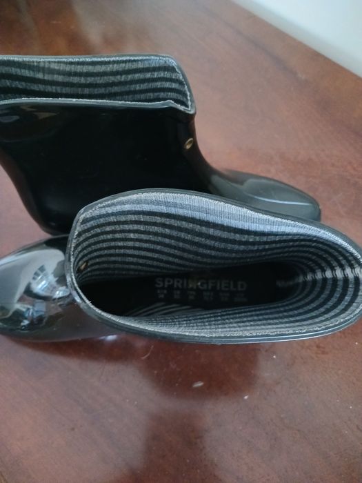 Sapatos com cunha linha conforto