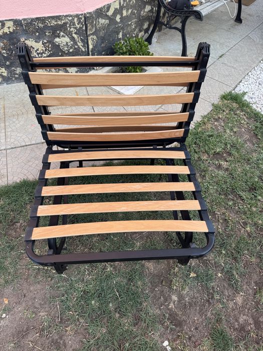 Estrado para cama pequena