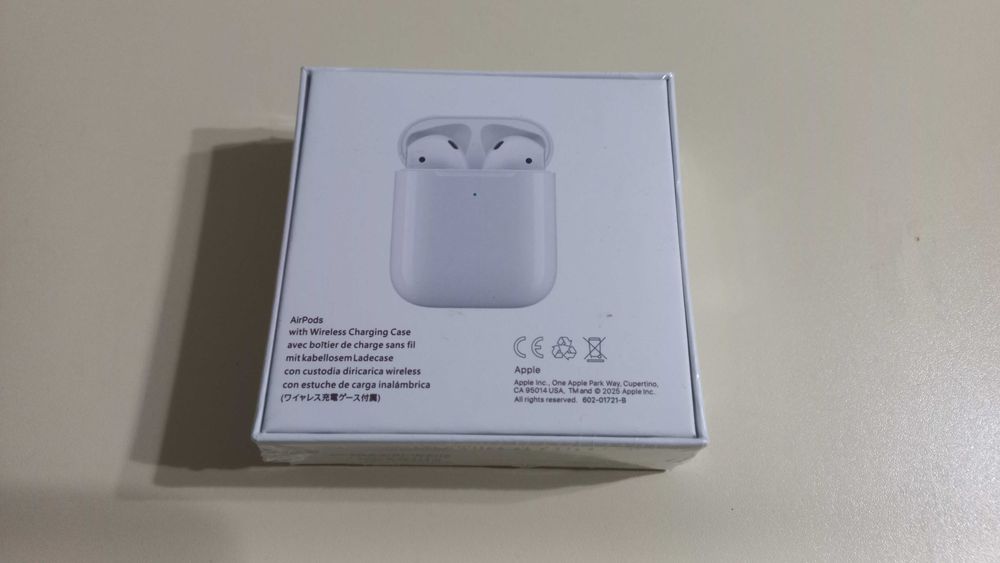 Apple AirPods (2ª Geração) – Caixa selada c/ plástico original
