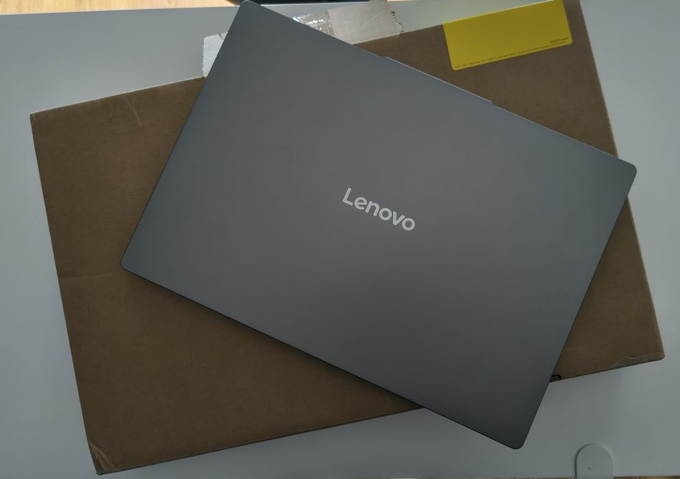 Lenovo IdeaPad Slim 3 - Snapdragon X - 24GB - 1TB