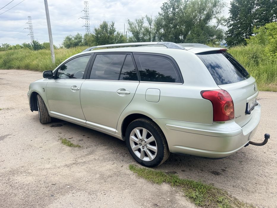 Toyota Avensis t25