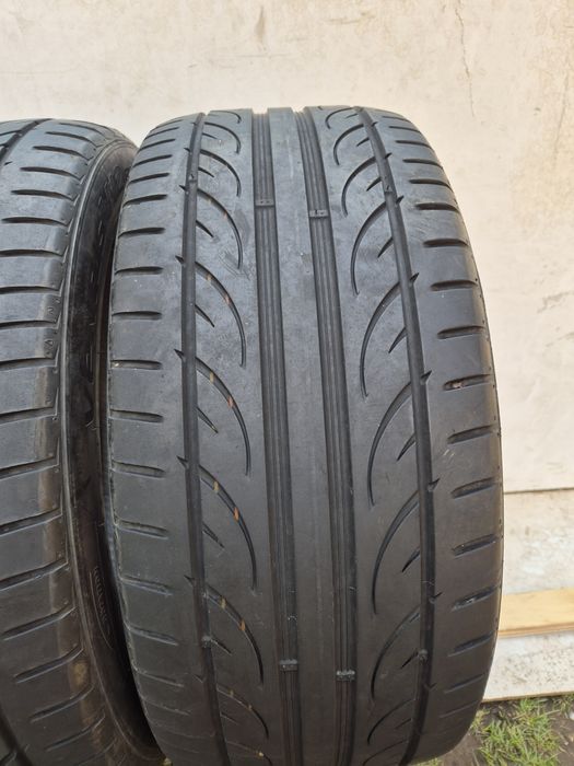 Шини 245/45/18, Hankook (455)