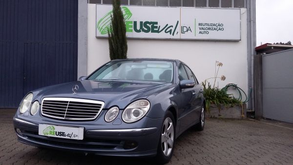 Radiador do intercooler MERCEDES-BENZ Classe E (W211)