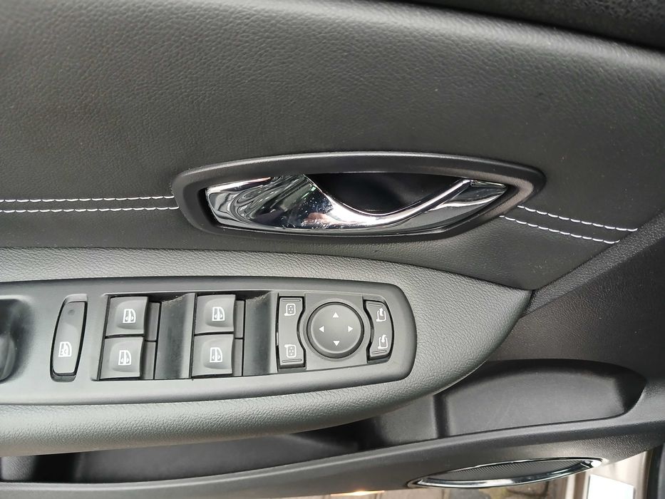 Renault Megane Scenic 2012 VIN VF1JZ090347598979 фото оголошення 12 з 24