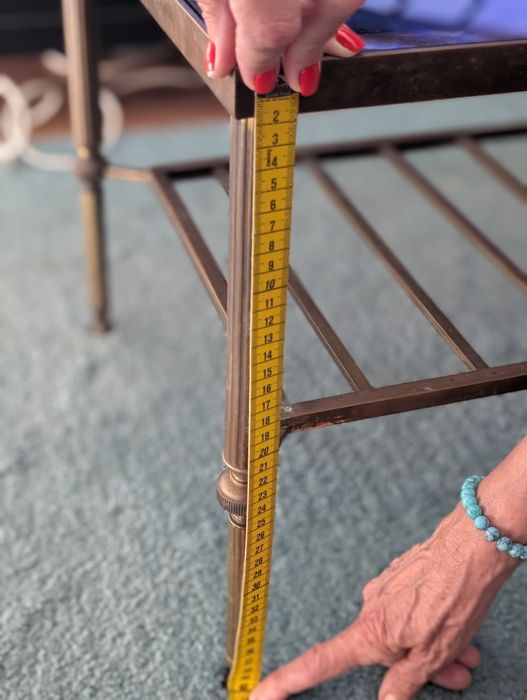 Mesa dourada, vintage