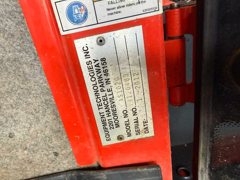 Продам самохідний оприскувач APACHE AS 1020 2012 р 6000 м год