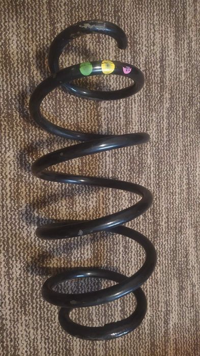 Пружина передня Фольксваген Туран