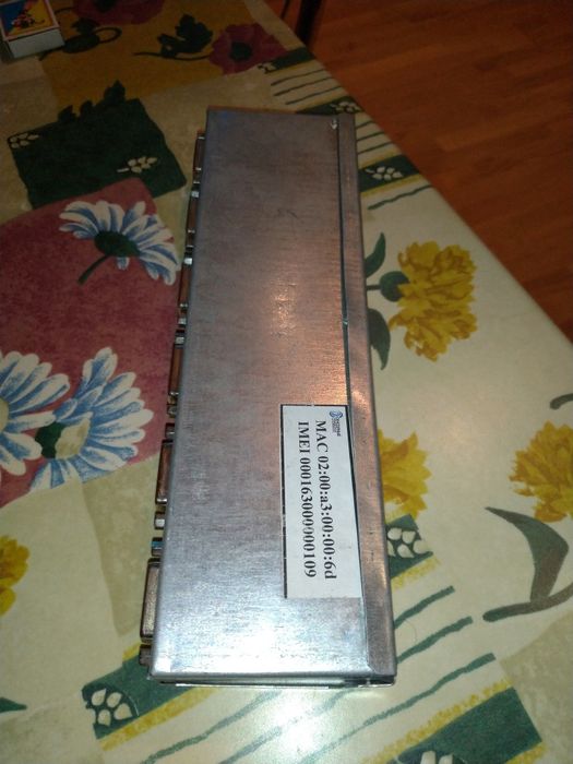 Комутатор світч switch мережевий розгалужувач обладнання