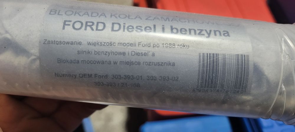 Wyposażenie warsztatu, blokady rozrządu, narzędzia i dużo części