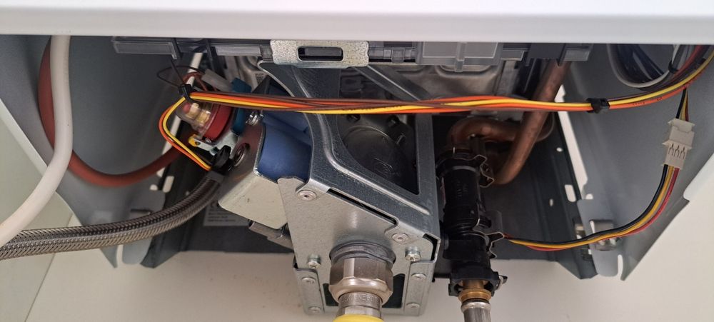 Esquentador bosch therm 4600 F