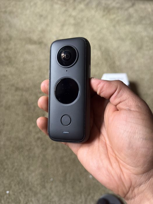 Insta360 one x2 + cartao SD