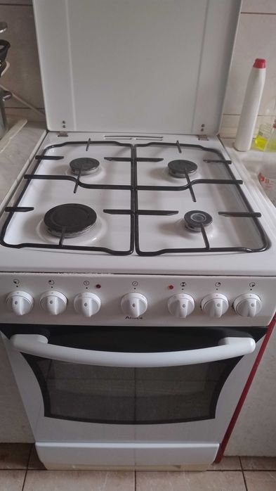 Kuchenka gazowo-elektryczna Amica
