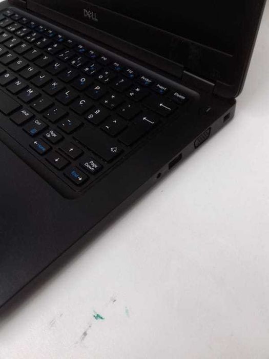 Dell latitude 5490 i5 16/512GB