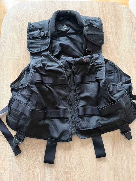 Kamizelka Lowepro, Szelki NLQD, Pasek  FotoSpeed F1, Pas ThinkTank Pro