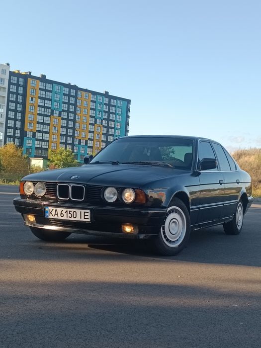 Продам бмв  е34 1993год обмін