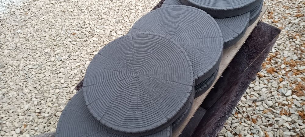 Pieńki betonowe imitacja plastrów drewna -do ogrodu na ścieżkę