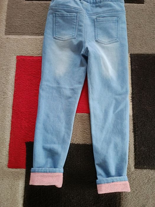 Jeansy dla dziewczynki roz 128