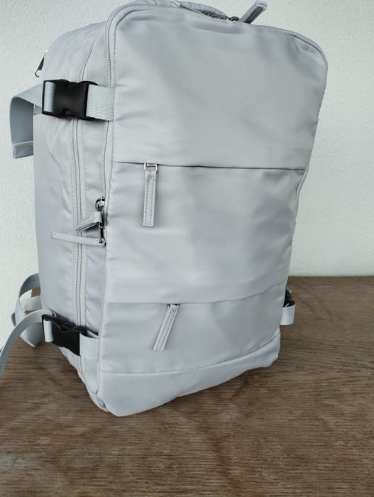 Plecak podręczny do samolotu bagaż Nowy jasnoszary