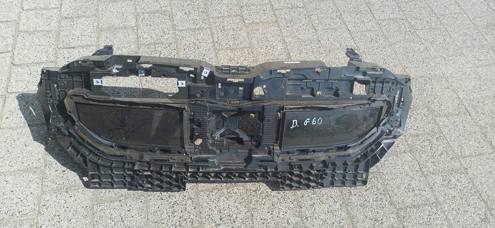Kanał powietrza żaluzja roleta atrapa bmw G60 G61 i5