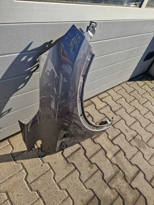 Renault Captur II 2 Błotnik Przód Prawy