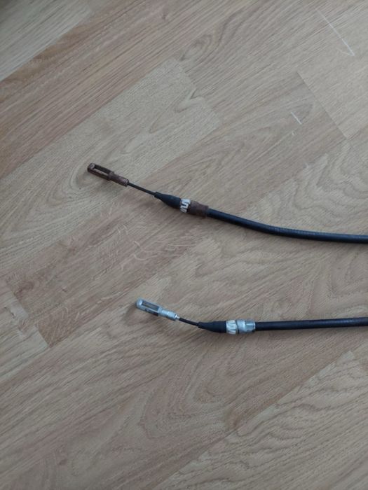 Трос ручніка лівий і правий мерседес.