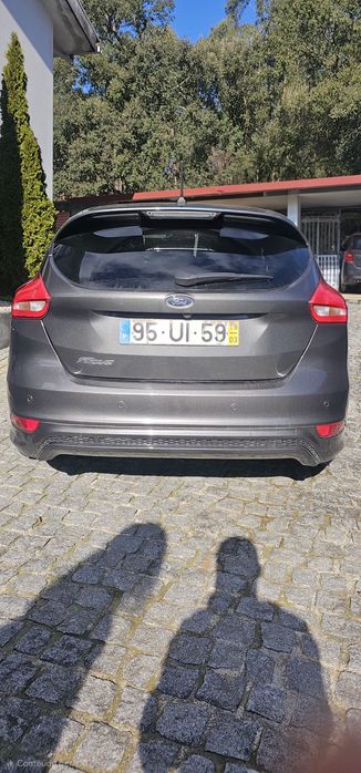 Ford focus 1.5  st line