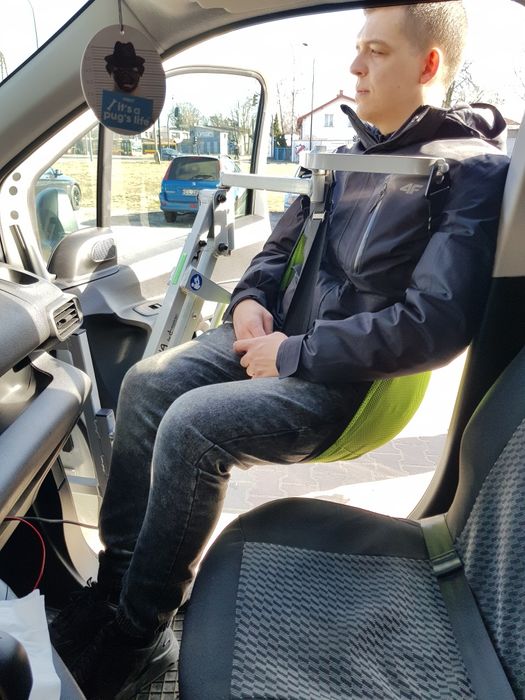 Podnośnik dla niepełnosprawnych do auta , samochodu od MAZAMED