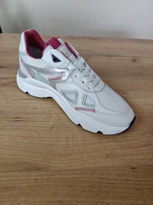 Nowe, białe buty sportowe, sneakersy, kolorowe wstawki, Hip
