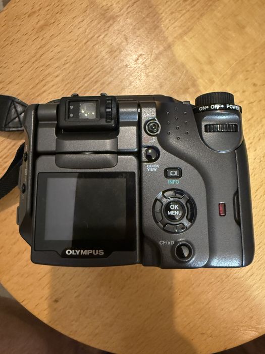 Olympus Camedia c-7070