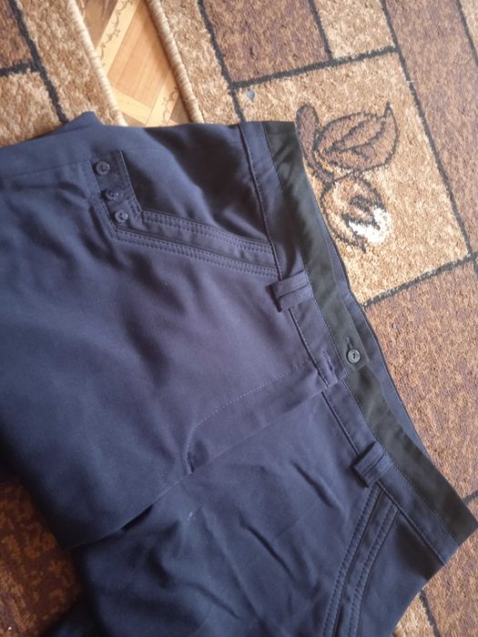 Б/у одяг в хорошому стані