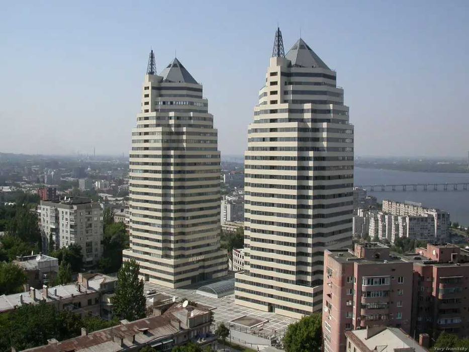 Продаж 3к квартири 140 кв. м на вул. Вернадського Володимира