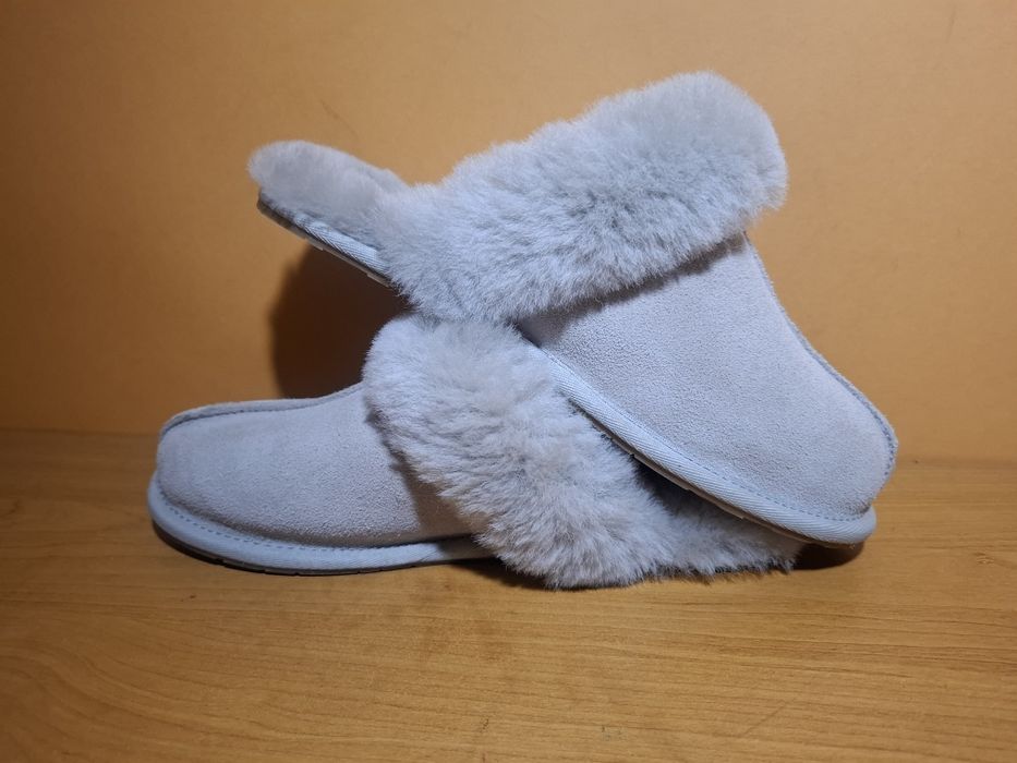 Жіночі фірмові тапулі, Ugg