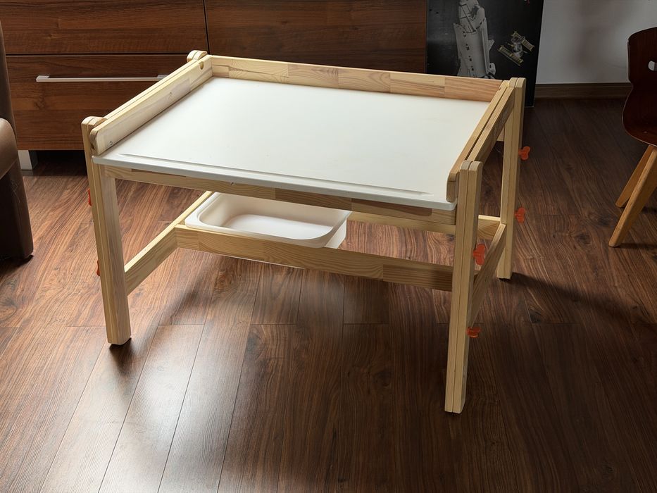Biurko dziecięce IKEA FLISAT – Stan BDB
