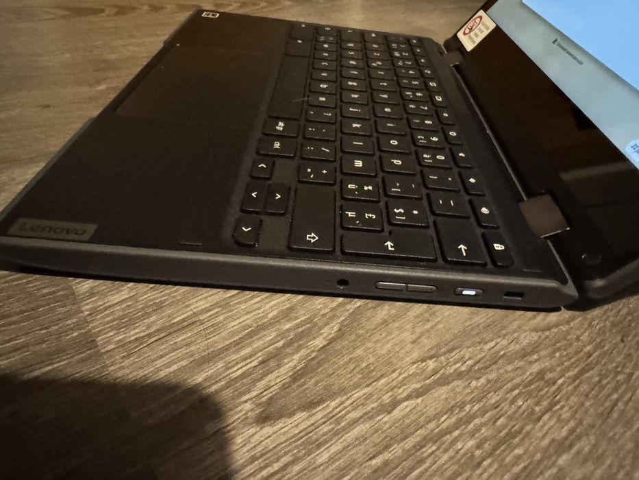 Chromebook lenovo 300e