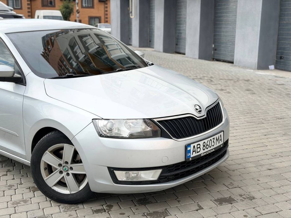 Продам skoda rapid , дизель 1.6