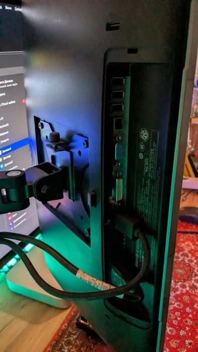 Монітор dell 17 дюймів