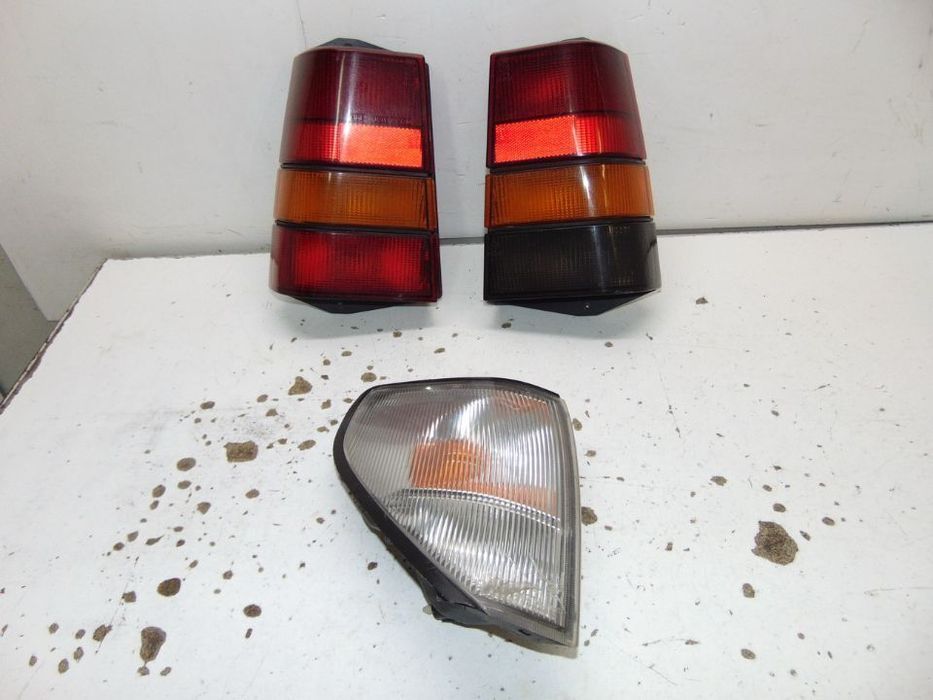 Seat marbella farolins trás/ Toyota land cruiser pisca