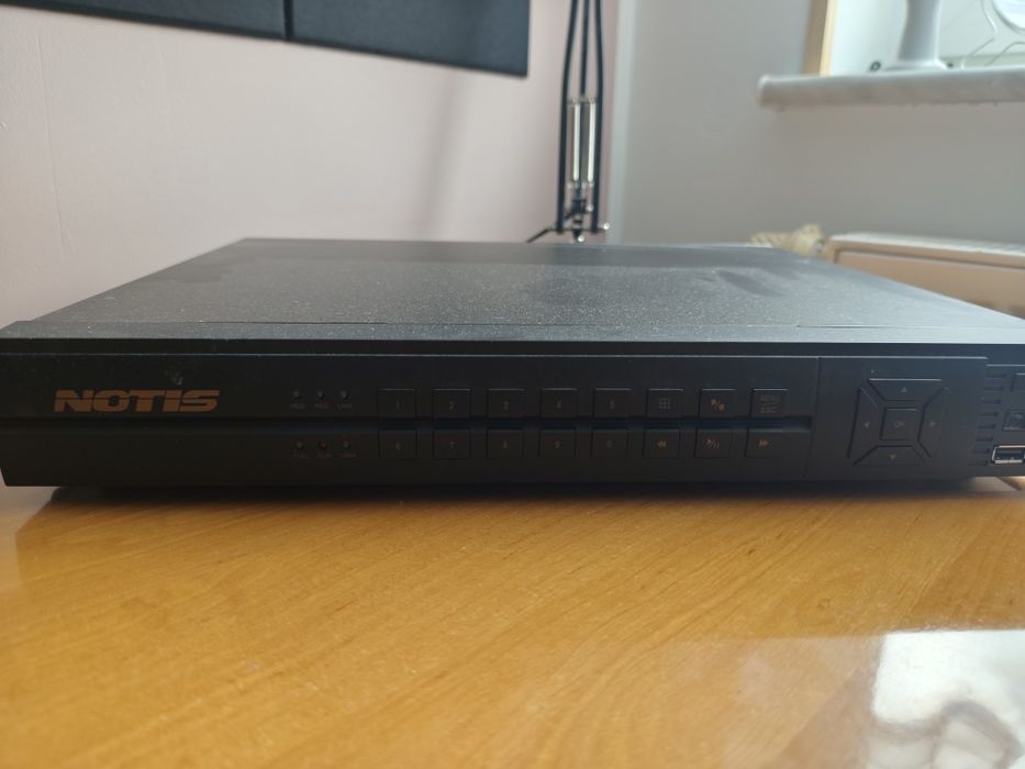 Rejestrator NOTIS + Zasilacz Pulsar + gratis uszkodzony dysk 2TB