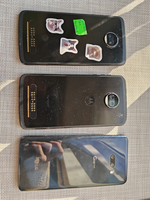Смартфон Moto z2 force, lg g8 на запчастини