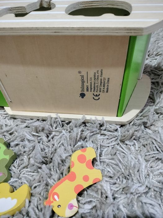 Brinquedos de madeira criança