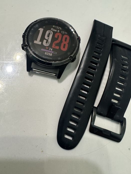 Garmin Fenix 5 Plus , NFC sapphire