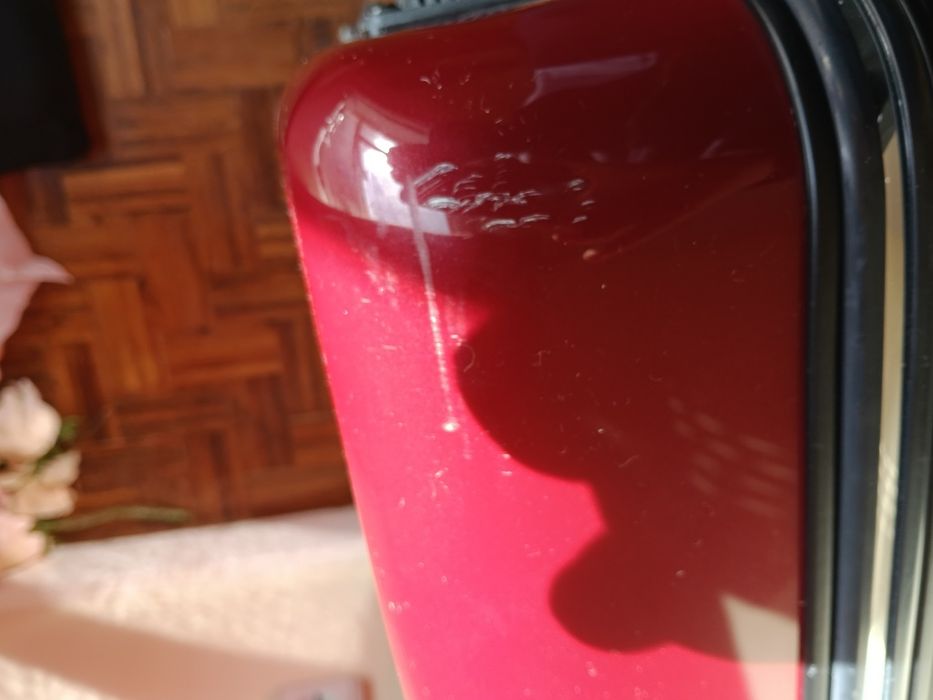 Luxuosa mala de viagem de porão Samsonite vermelha belíssima