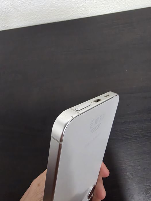 Samsung S24 plus - 12 GB / 256 GB