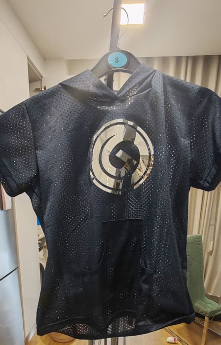 T-shirt com capuz Susana Gateira