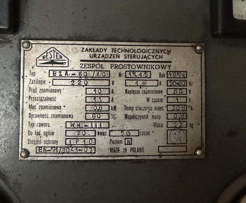 Prostownik antyk 1974