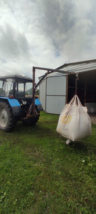Продам навантажувач на навіску