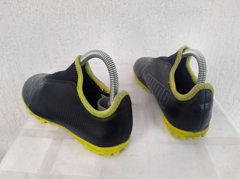 Футзалки,бутси,сороконожки Puma finesse astro turn р.32