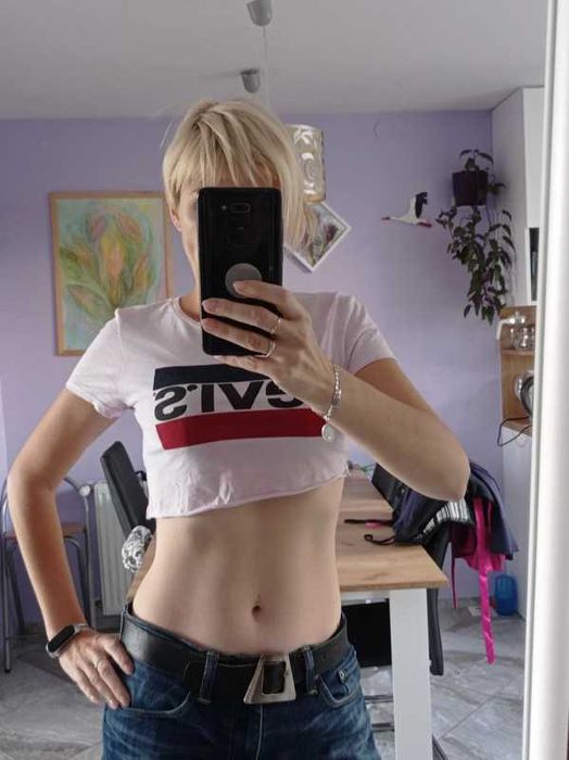 Bluzka z krótkim rękawem krótka, top crop Levi's XS / S kod1135