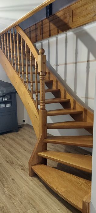 Schody dębowe zabiegowe